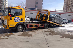 余杭救援拖车费用怎么算